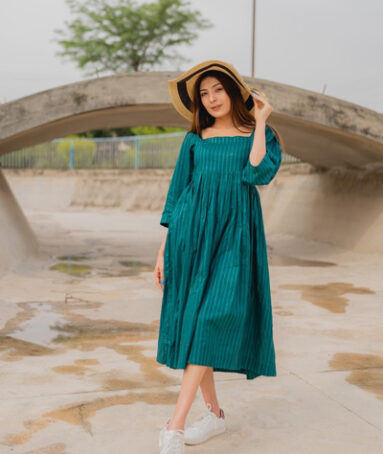 Sea Green Textured Lawn Pleated Frock